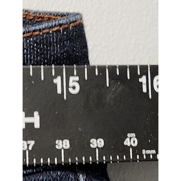 White House Black Market Women’s Dark Wash Boot Leg Denim Jeans Size 8R NWOT - Picture 8 of 11